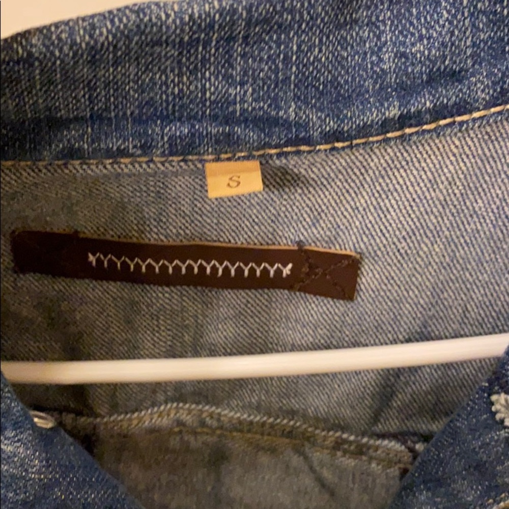 Denim jacket - Picture 2 of 4